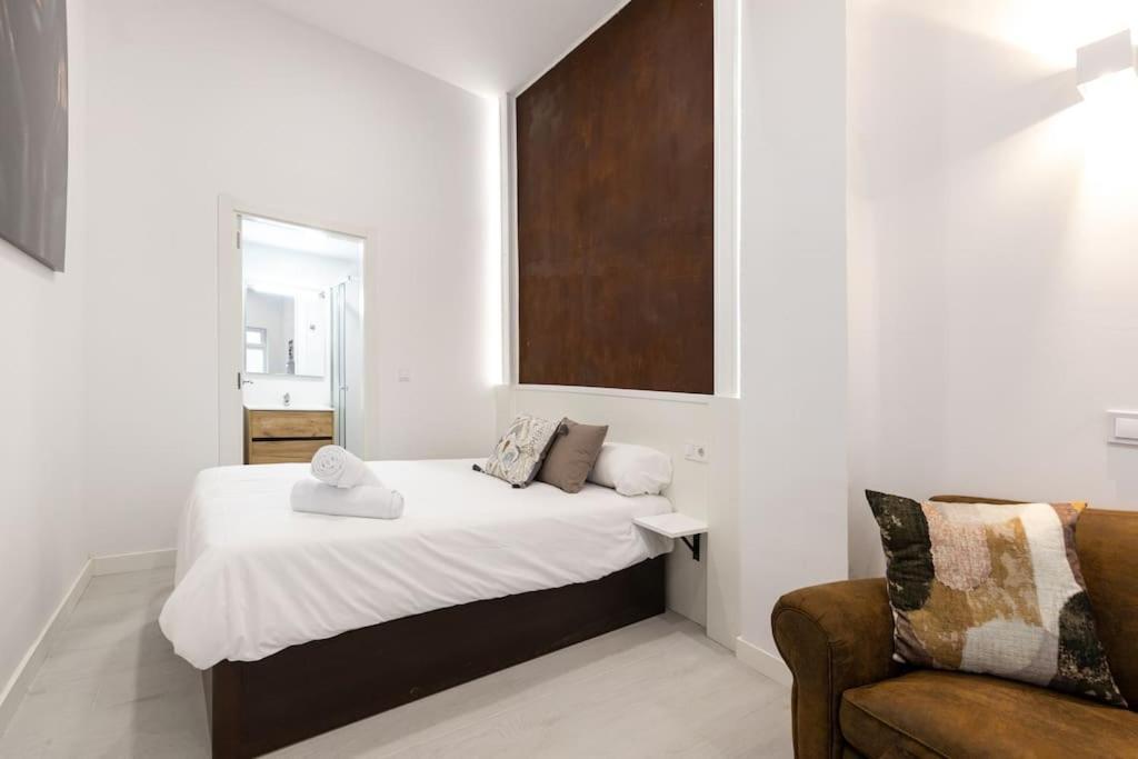 Apartamento Amplio Y Coqueto A Solo 750M Bernabeu Madrid Bagian luar foto