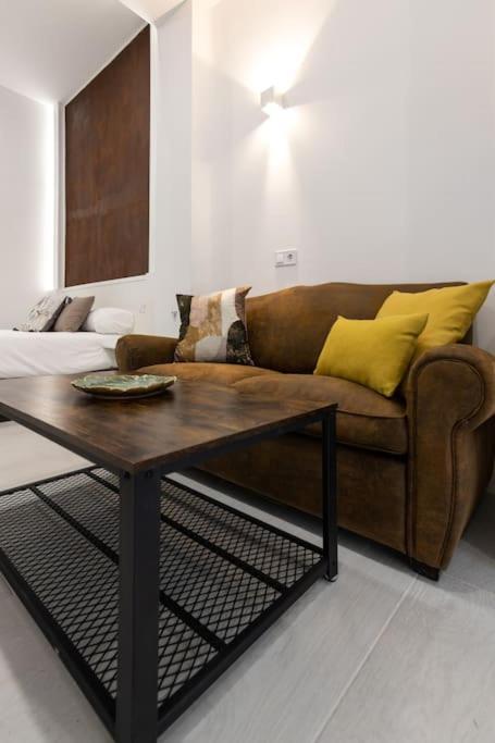 Apartamento Amplio Y Coqueto A Solo 750M Bernabeu Madrid Bagian luar foto